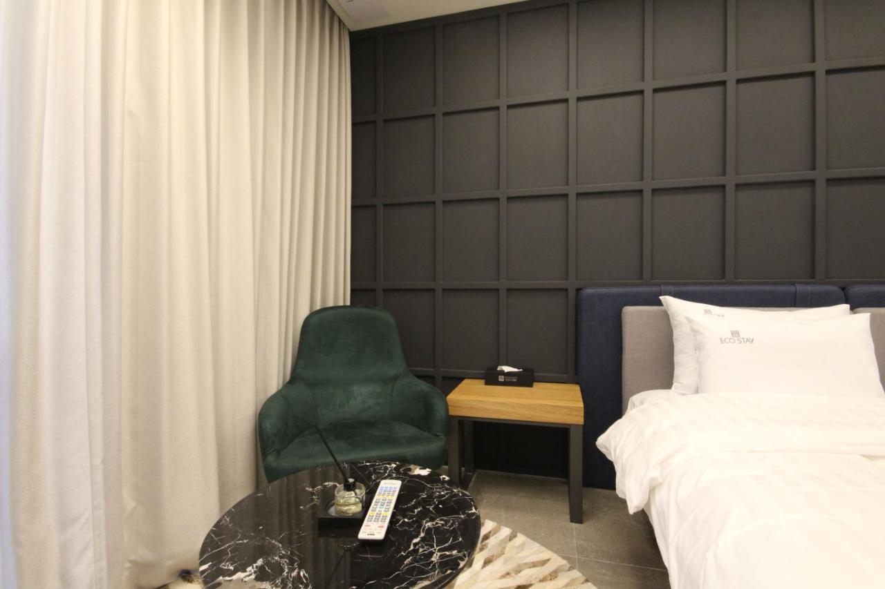 Hotel Eco Stay Jeonju Extérieur photo