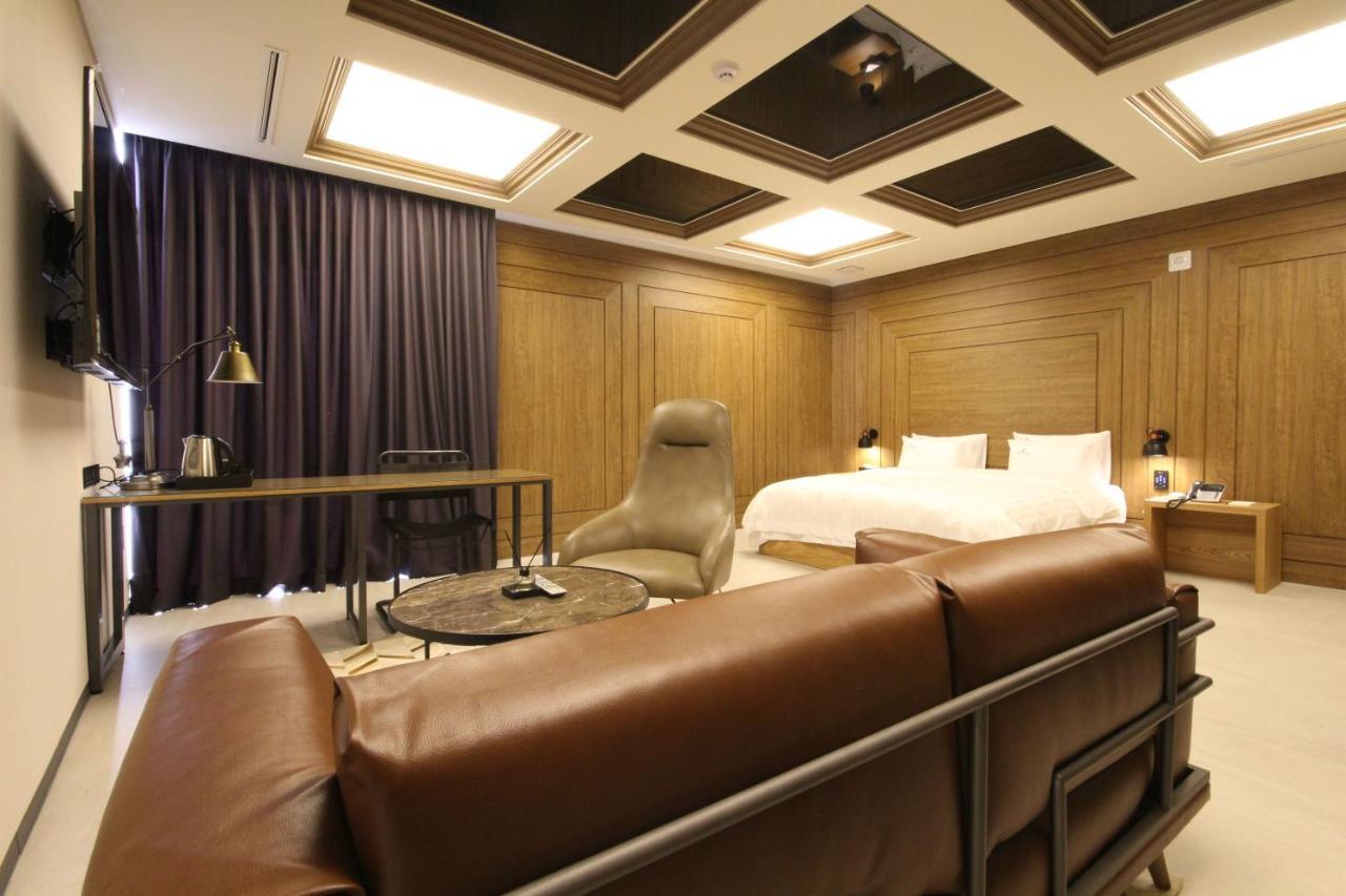Hotel Eco Stay Jeonju Extérieur photo