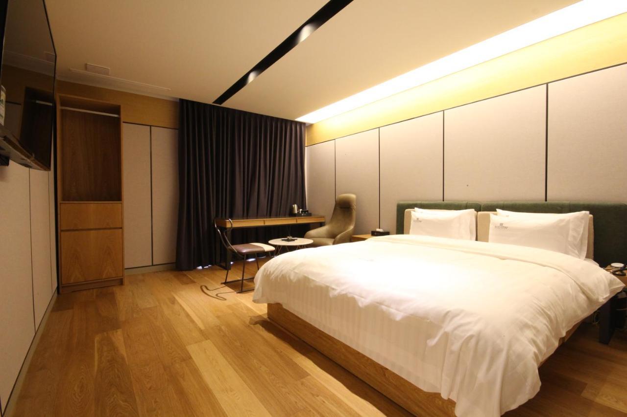 Hotel Eco Stay Jeonju Extérieur photo